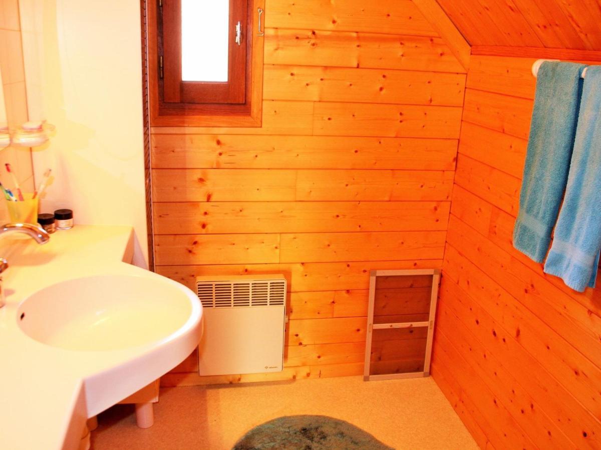 Pretty Chalet In Beaulieu With Private Pool Eksteriør billede
