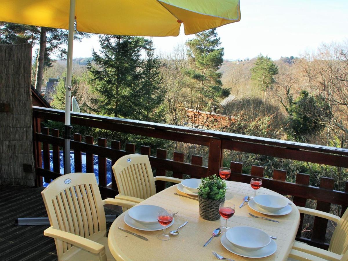 Pretty Chalet In Beaulieu With Private Pool Eksteriør billede